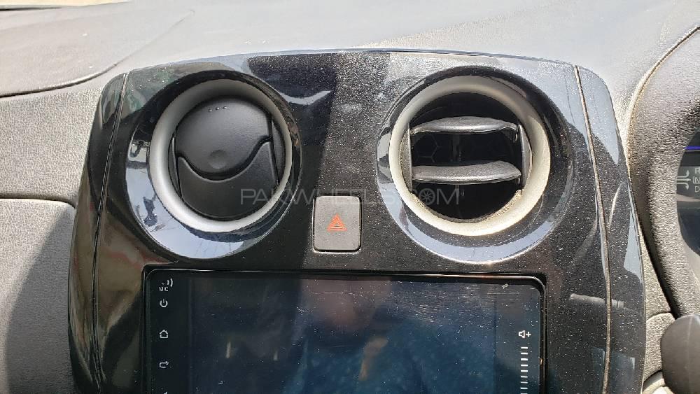 Nissan Note 2016 for Sale in Gujranwala Nissan Note 2016 for Sale in Gujranwala Image-5