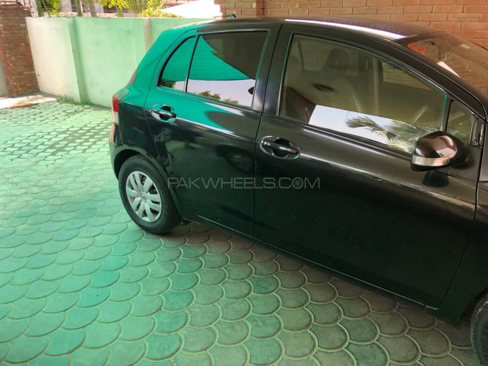 Toyota Vitz 2010 for Sale in Lahore Toyota Vitz 2010 for Sale in Lahore Image-3