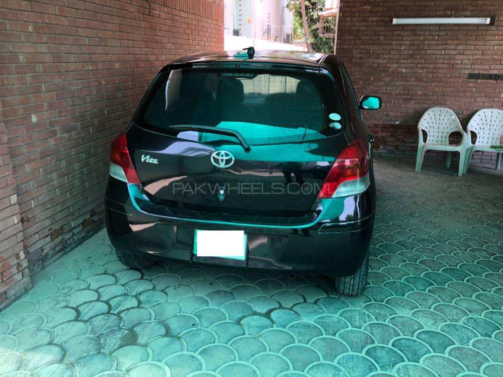 Toyota Vitz 2010 for Sale in Lahore Toyota Vitz 2010 for Sale in Lahore Image-4