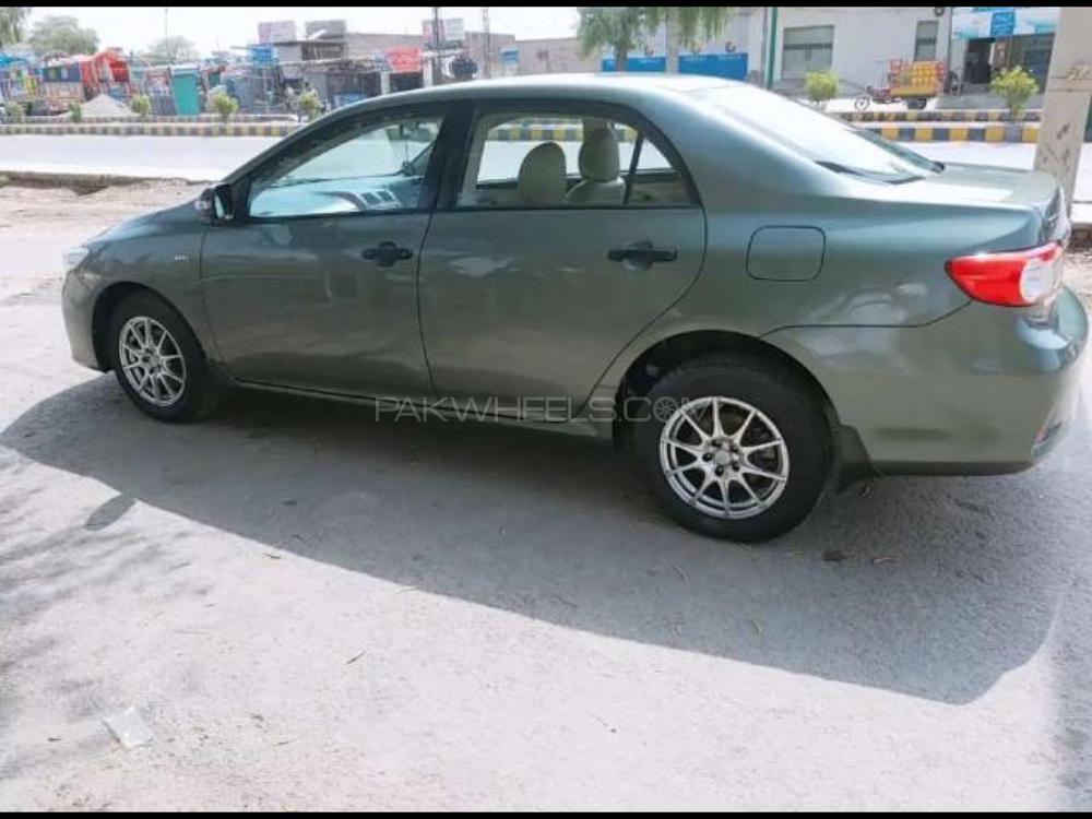 Toyota Corolla 2011 for Sale in Islamabad Image-1