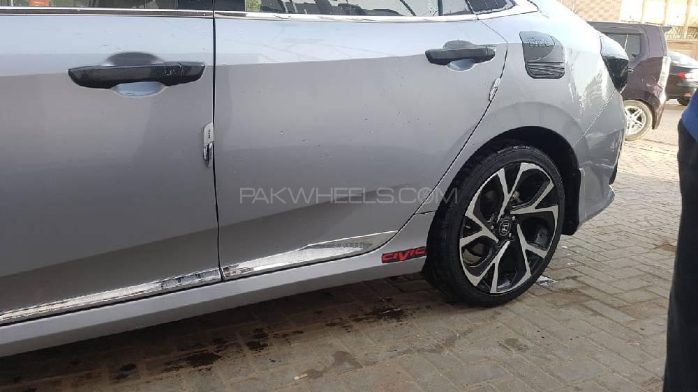 Honda Civic 2018 for Sale in Karachi Honda Civic 2018 for Sale in Karachi Image-9