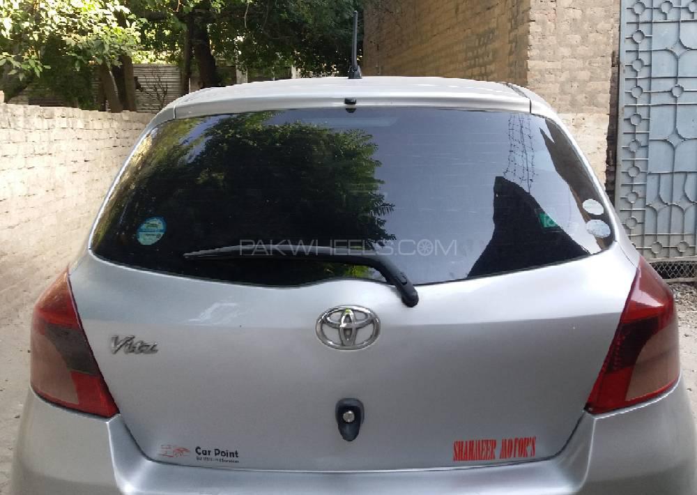 Toyota Vitz 2009 for Sale in Peshawar Image-1