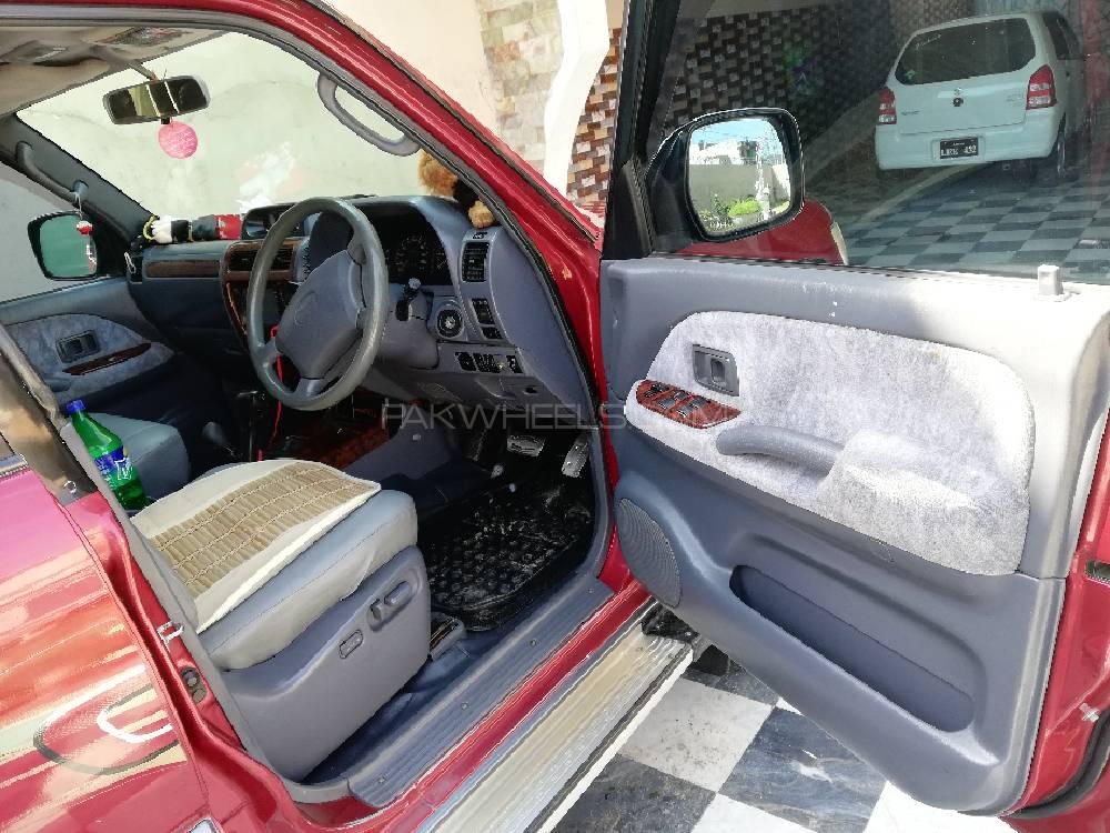Toyota Prado 1999 for Sale in Mansehra Toyota Prado 1999 for Sale in Mansehra Image-5