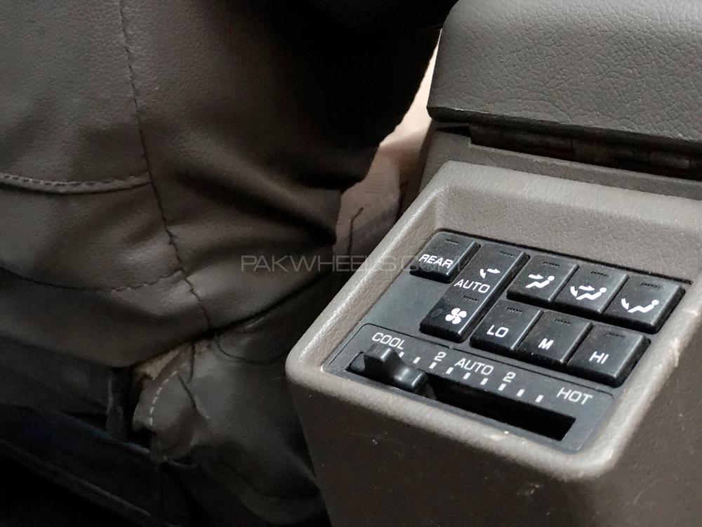 Mitsubishi Pajero 1992 for Sale in Multan Mitsubishi Pajero 1992 for Sale in Multan Image-9