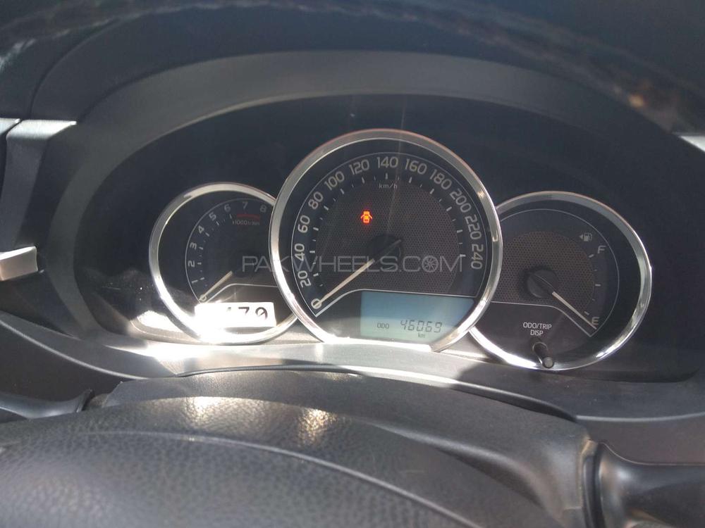 Toyota Corolla 2015 for Sale in Karachi Toyota Corolla 2015 for Sale in Karachi Image-3