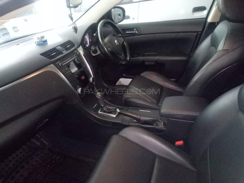 سوزوکی کیزاشی 2016 for Sale in لاہور سوزوکی کیزاشی 2016 for Sale in لاہور Image-2