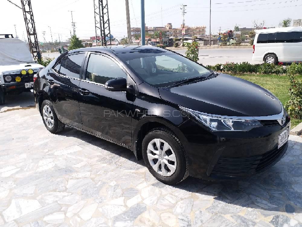 Toyota Corolla 2017 for Sale in Peshawar Toyota Corolla 2017 for Sale in Peshawar Image-2
