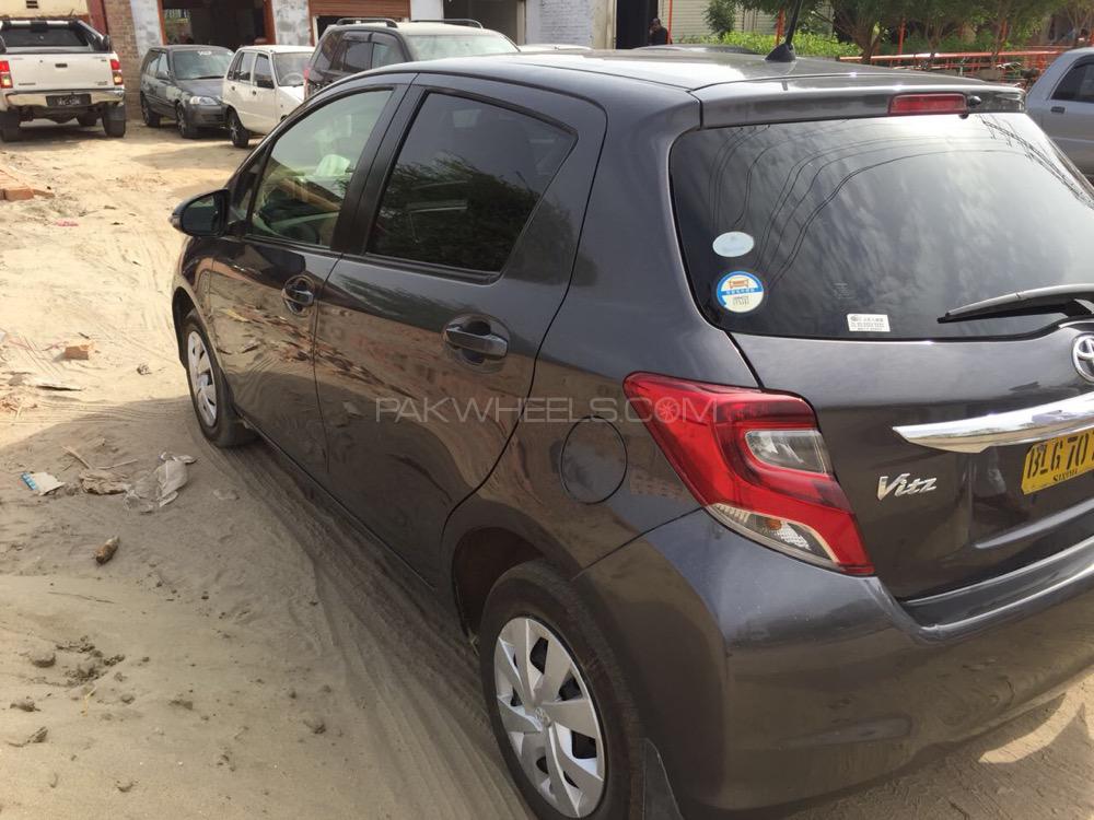 Toyota Vitz 2015 for Sale in Nawabshah Image-1
