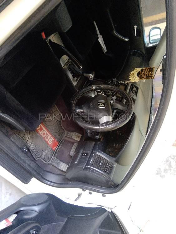 Honda Accord 2004 for Sale in Rawalpindi Honda Accord 2004 for Sale in Rawalpindi Image-10