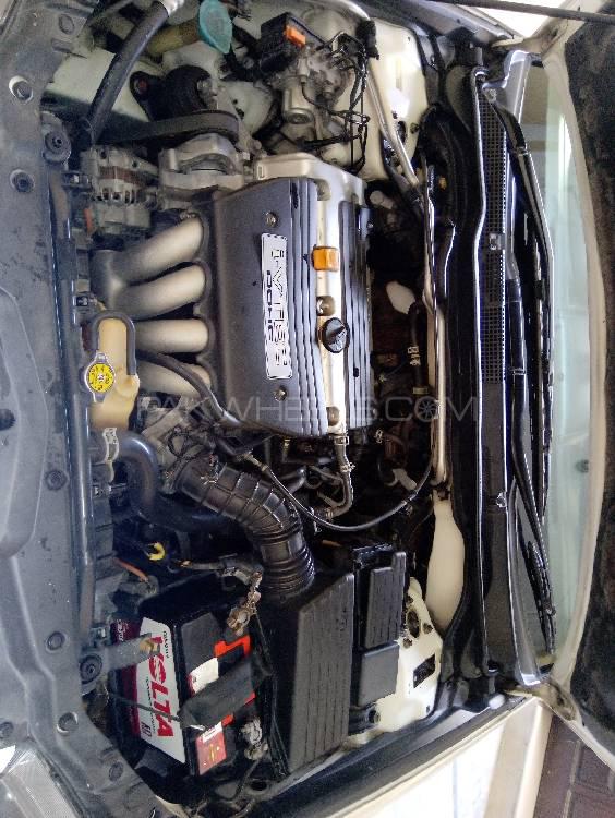 Honda Accord 2004 for Sale in Rawalpindi Honda Accord 2004 for Sale in Rawalpindi Image-9