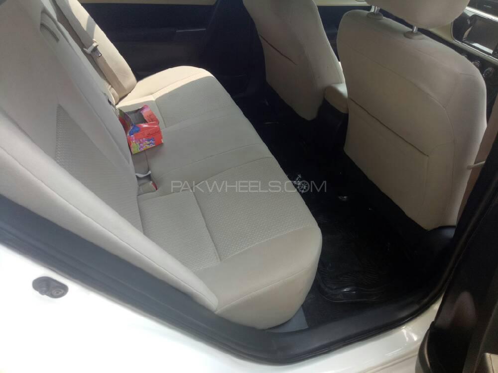 Toyota Corolla 2015 for Sale in Islamabad Toyota Corolla 2015 for Sale in Islamabad Image-6