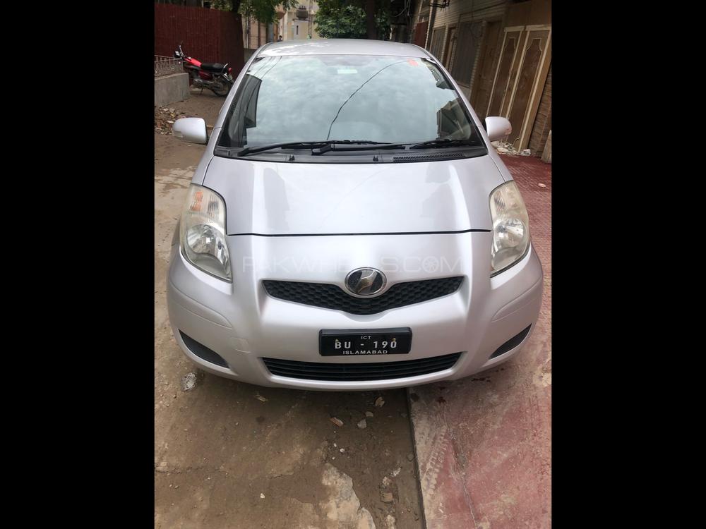 Toyota Vitz 2009 for Sale in Faisalabad Image-1