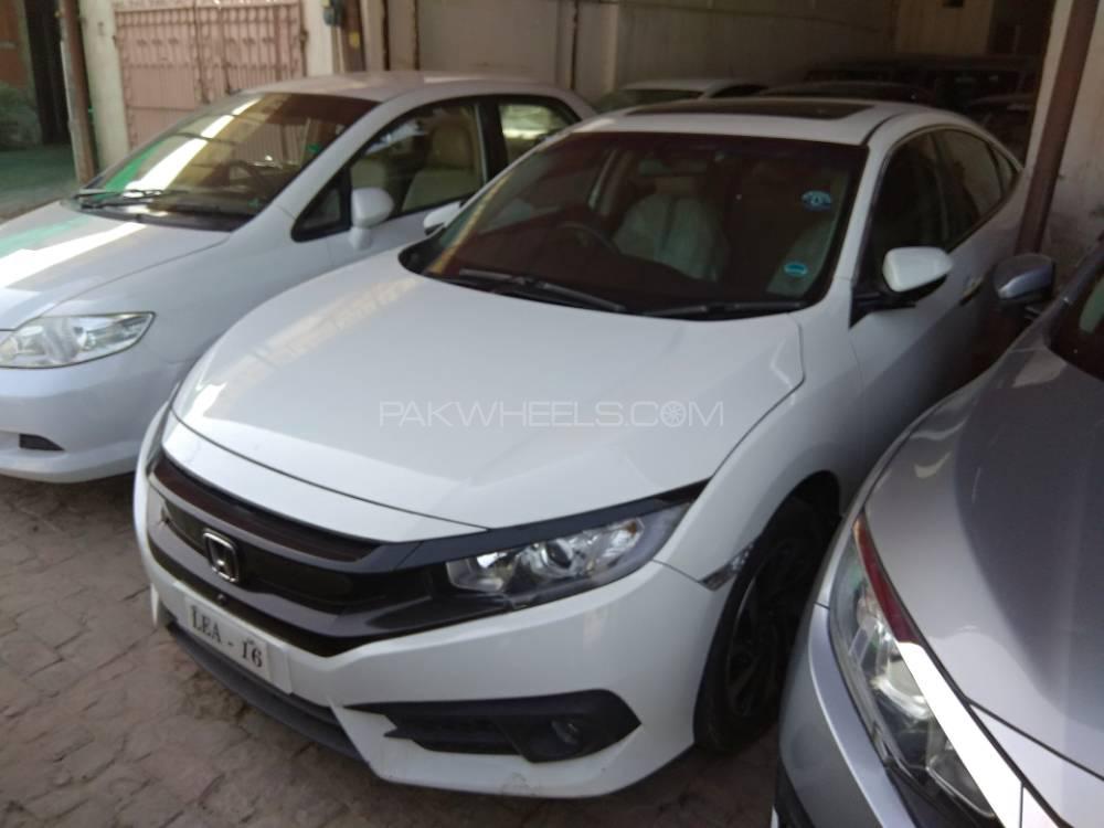 Honda Civic 2017 for Sale in Bahawalpur Honda Civic 2017 for Sale in Bahawalpur Image-2