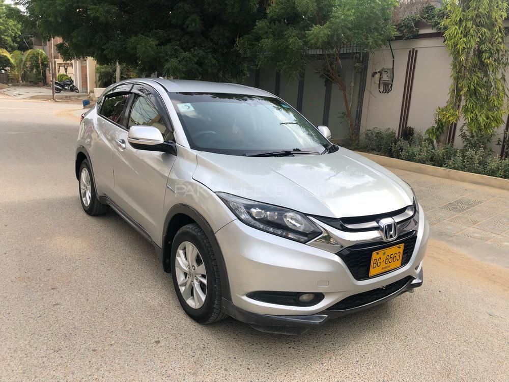 Honda Vezel 2014 for Sale in Karachi Honda Vezel 2014 for Sale in Karachi Image-5
