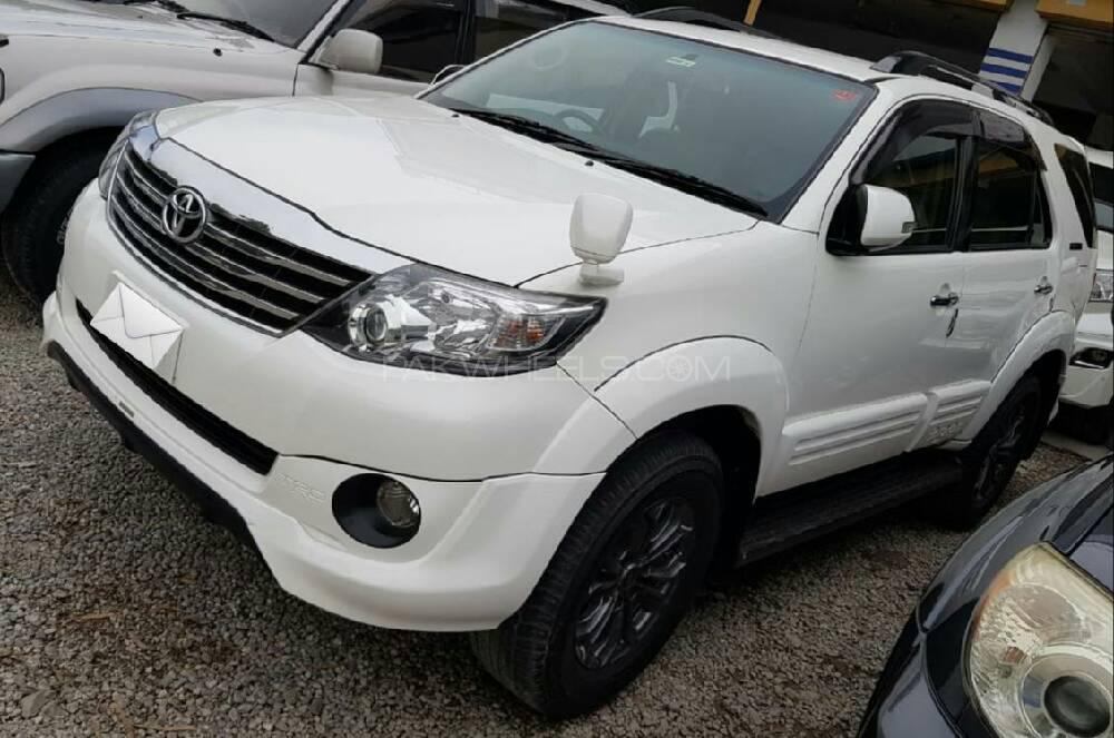 Toyota Fortuner 2015 for Sale in Islamabad Image-1