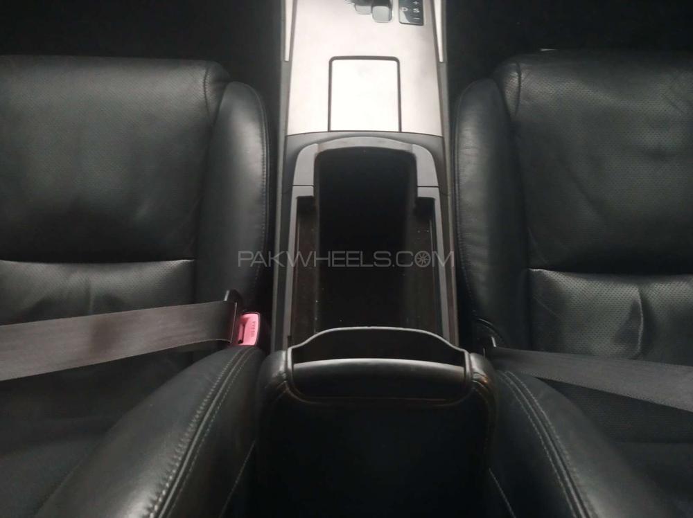 Lexus IS 2005 for Sale in Karachi Lexus IS 2005 for Sale in Karachi Image-13