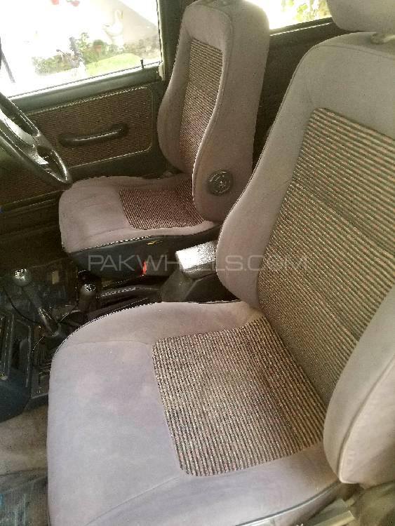 مٹسوبیشی پجیرو 1986 for Sale in کوئٹہ مٹسوبیشی پجیرو 1986 for Sale in کوئٹہ Image-6