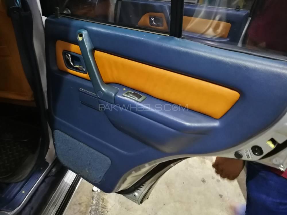 Mitsubishi Pajero 1992 for Sale in Lahore Mitsubishi Pajero 1992 for Sale in Lahore Image-3