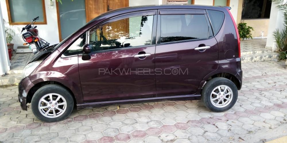 Daihatsu Move 2010 for Sale in Lahore Daihatsu Move 2010 for Sale in Lahore Image-3