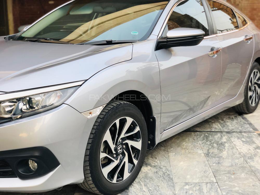 Honda Civic 2018 for Sale in Multan Honda Civic 2018 for Sale in Multan Image-3
