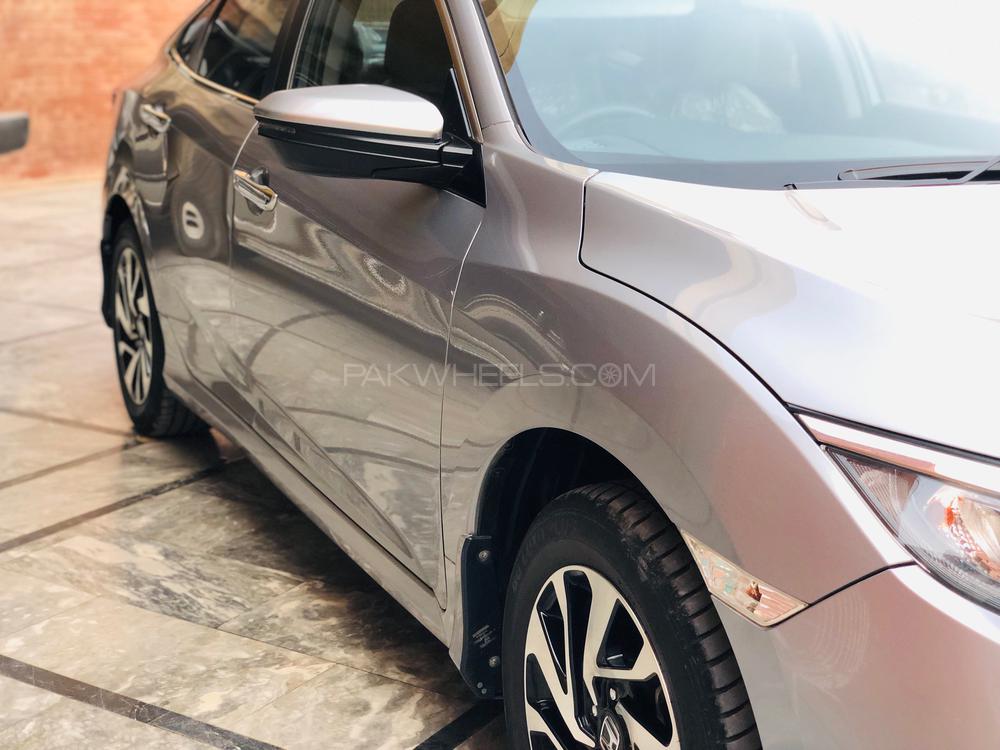 Honda Civic 2018 for Sale in Multan Honda Civic 2018 for Sale in Multan Image-6