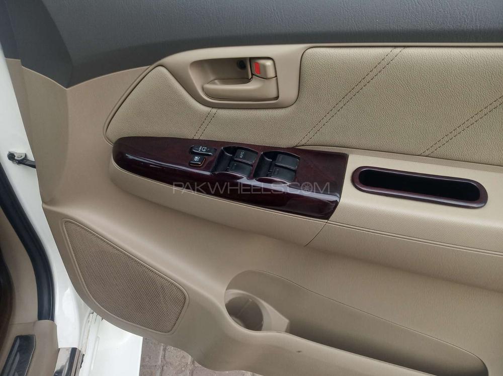 Toyota Hilux 2013 for Sale in Gujranwala Toyota Hilux 2013 for Sale in Gujranwala Image-8