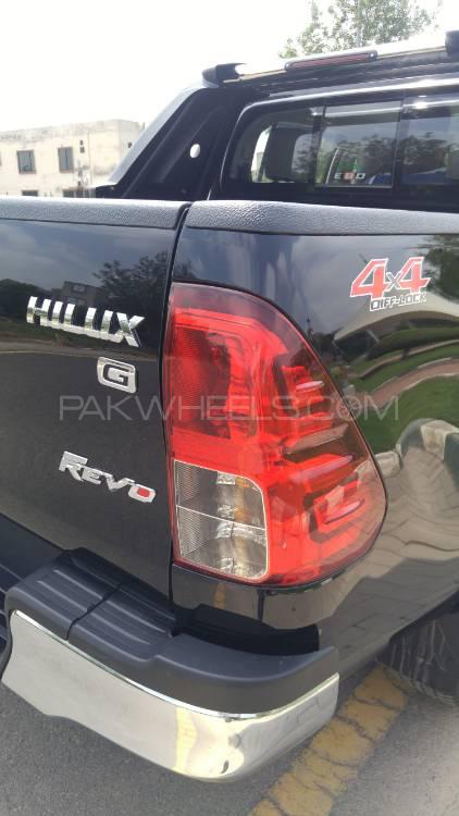 Toyota Hilux 2019 for Sale in Lahore Toyota Hilux 2019 for Sale in Lahore Image-12