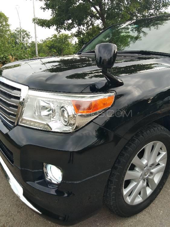 Toyota Land Cruiser 2013 for Sale in Islamabad Toyota Land Cruiser 2013 for Sale in Islamabad Image-4