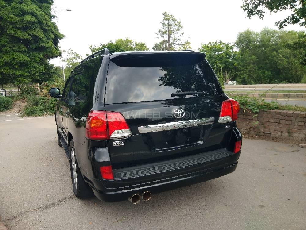 Toyota Land Cruiser 2013 for Sale in Islamabad Toyota Land Cruiser 2013 for Sale in Islamabad Image-13