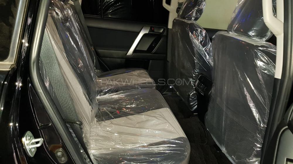 Toyota Prado 2014 for Sale in Lahore Toyota Prado 2014 for Sale in Lahore Image-17