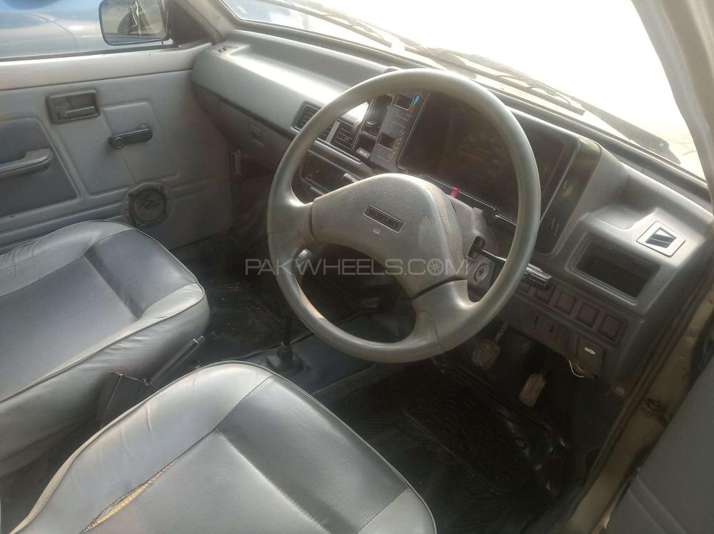 Suzuki Mehran 2015 for Sale in Gujranwala Suzuki Mehran 2015 for Sale in Gujranwala Image-4