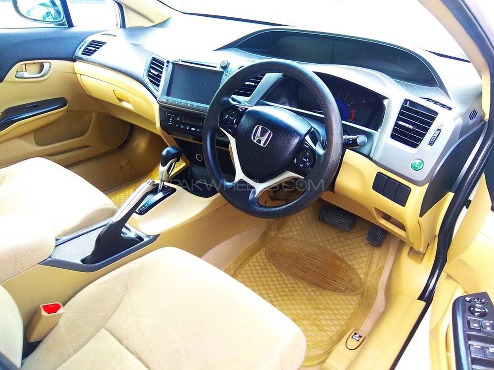 Honda Civic 2015 for Sale in Lahore Honda Civic 2015 for Sale in Lahore Image-5