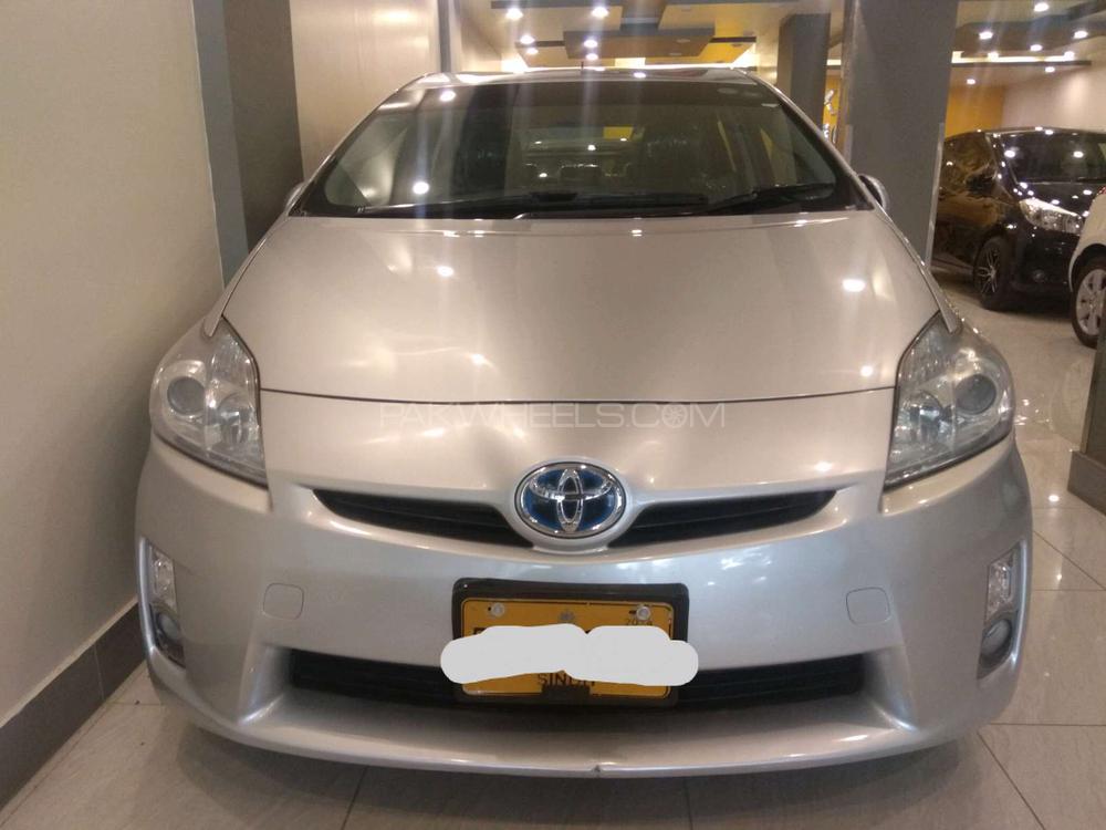 Toyota Prius 2010 for Sale in Karachi Toyota Prius 2010 for Sale in Karachi Image-2
