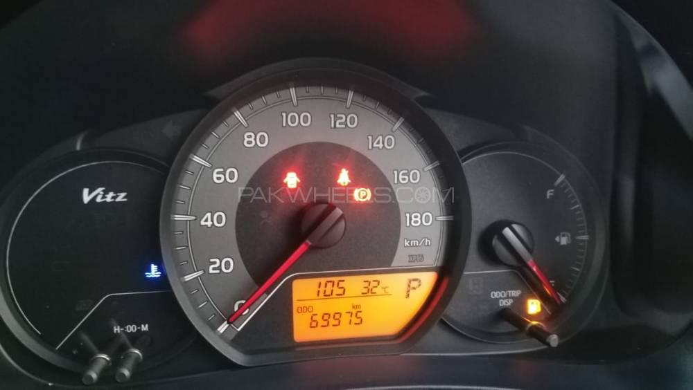 Toyota Vitz 2015 for Sale in Lahore Toyota Vitz 2015 for Sale in Lahore Image-3