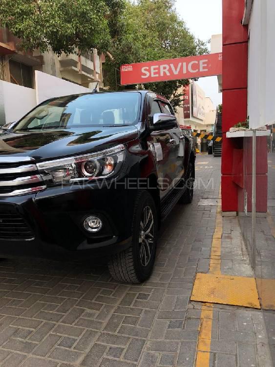 Toyota Hilux 2021 for Sale in Karachi Toyota Hilux 2021 for Sale in Karachi Image-2