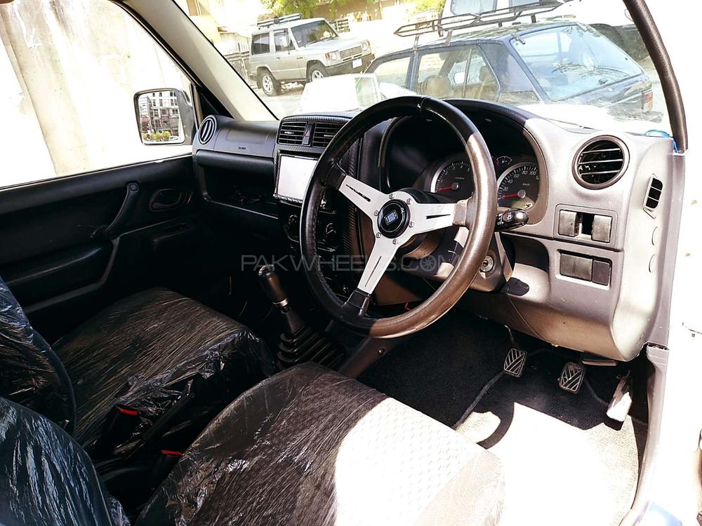 Suzuki Jimny 2011 for Sale in Rawalpindi Suzuki Jimny 2011 for Sale in Rawalpindi Image-8