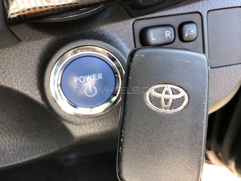 Toyota Vitz 2017 for Sale in Lahore Toyota Vitz 2017 for Sale in Lahore Image-8