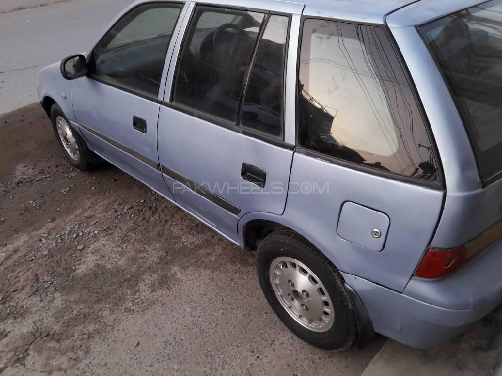 Suzuki Cultus 2001 for Sale in Lahore Suzuki Cultus 2001 for Sale in Lahore Image-4