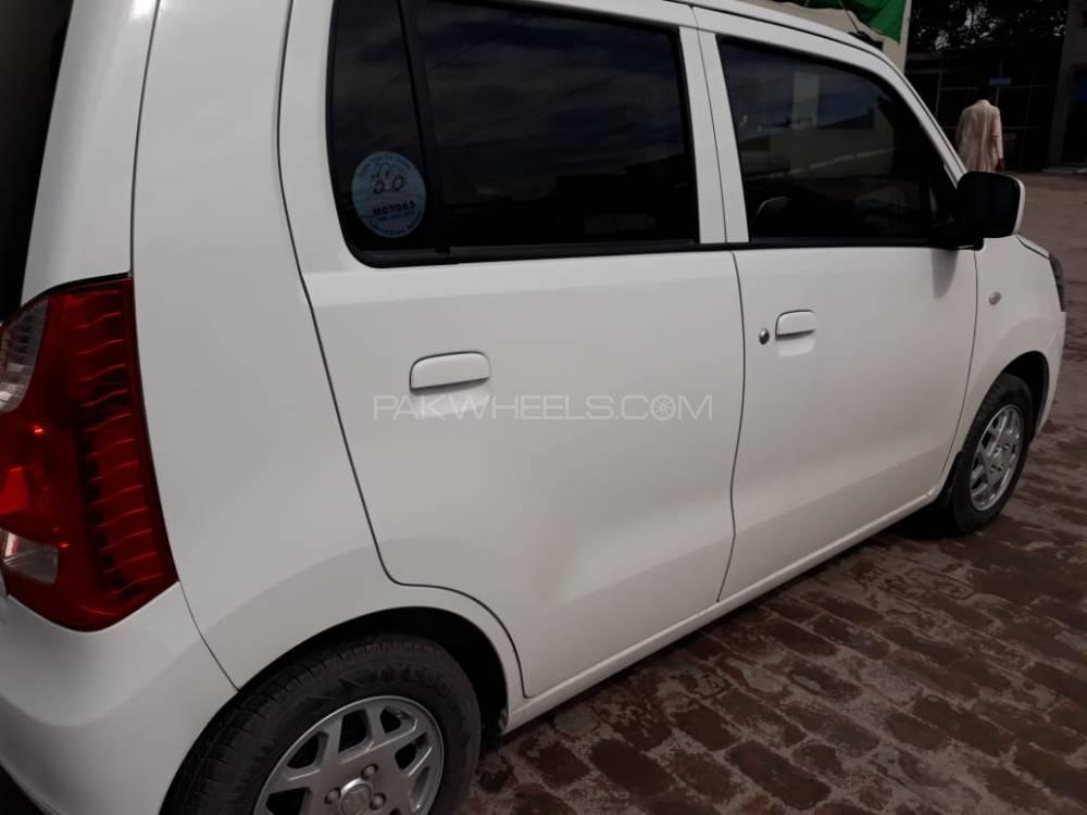 سوزوکی ویگن آر 2018 for Sale in پشاور سوزوکی ویگن آر 2018 for Sale in پشاور Image-4