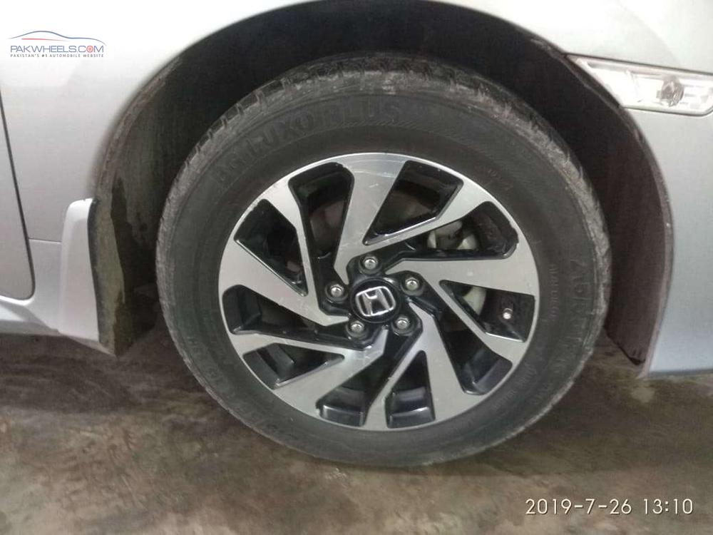 Honda Civic 2017 for Sale in Lahore Honda Civic 2017 for Sale in Lahore Image-12