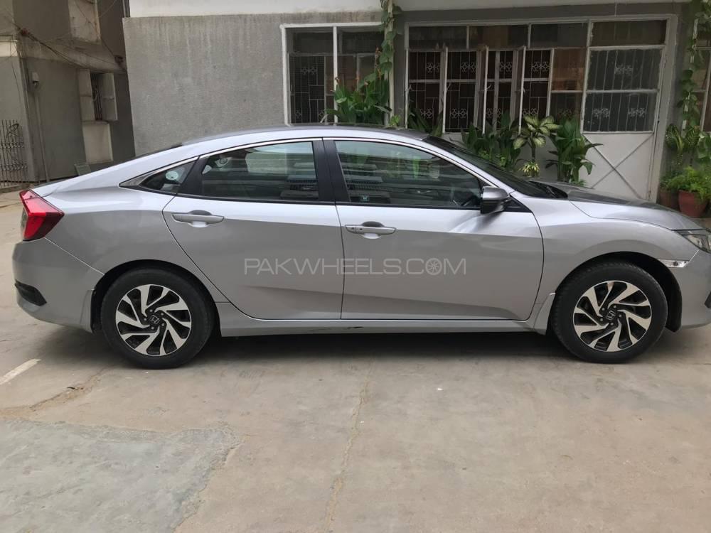 Honda Civic 2017 for Sale in Karachi Honda Civic 2017 for Sale in Karachi Image-10