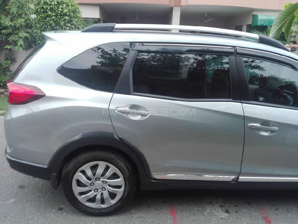 Honda BR-V 2018 for Sale in Lahore Honda BR-V 2018 for Sale in Lahore Image-3