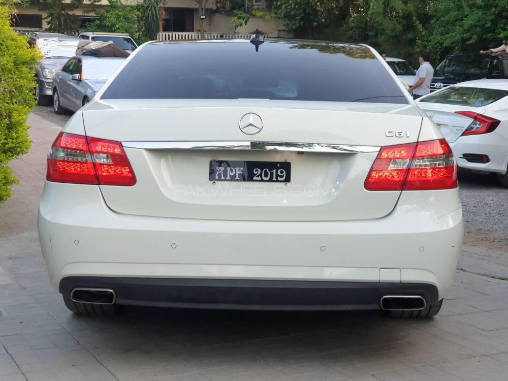 Mercedes Benz E Class 2011 for Sale in Islamabad Mercedes Benz E Class 2011 for Sale in Islamabad Image-9