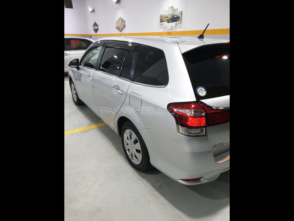Toyota Corolla Fielder 2015 for Sale in Lahore Toyota Corolla Fielder 2015 for Sale in Lahore Image-7