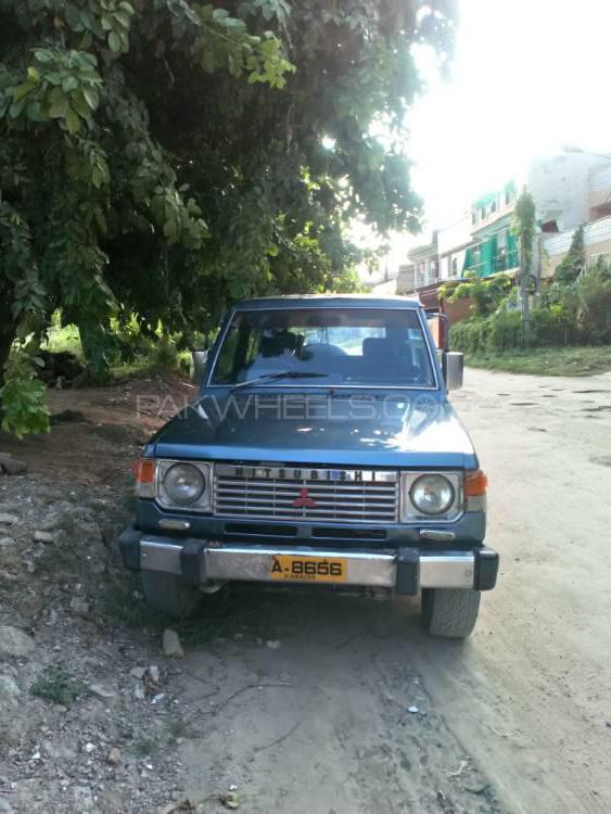 Mitsubishi Pajero 1987 for Sale in Islamabad Image-1