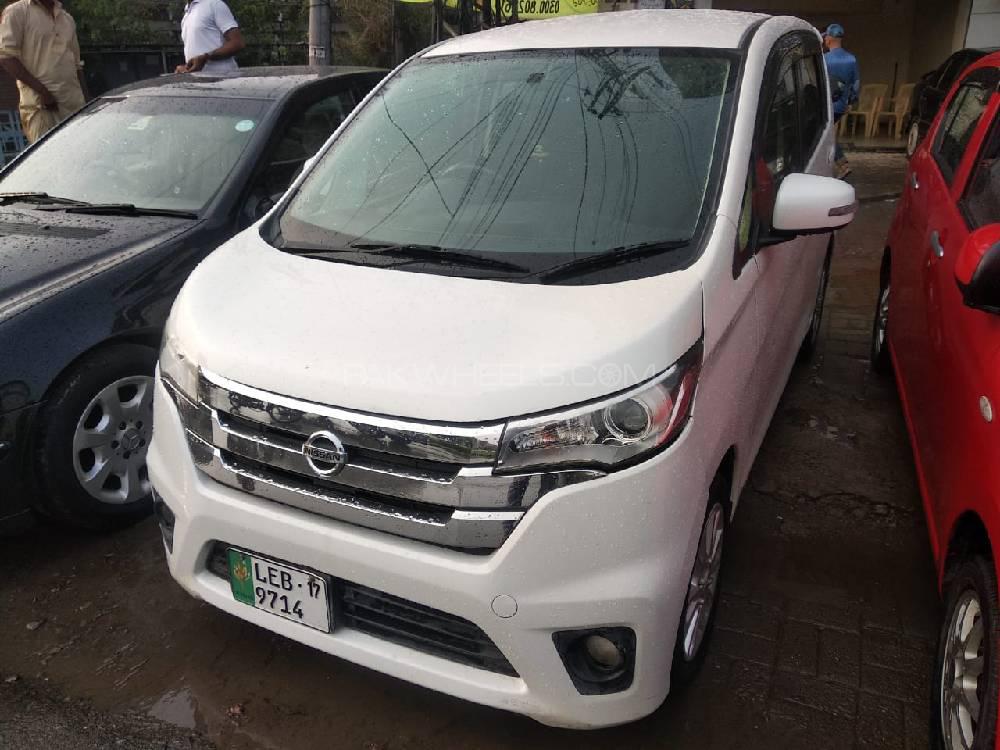 Nissan Dayz Highway Star 2014 for Sale in Shahdara Image-1