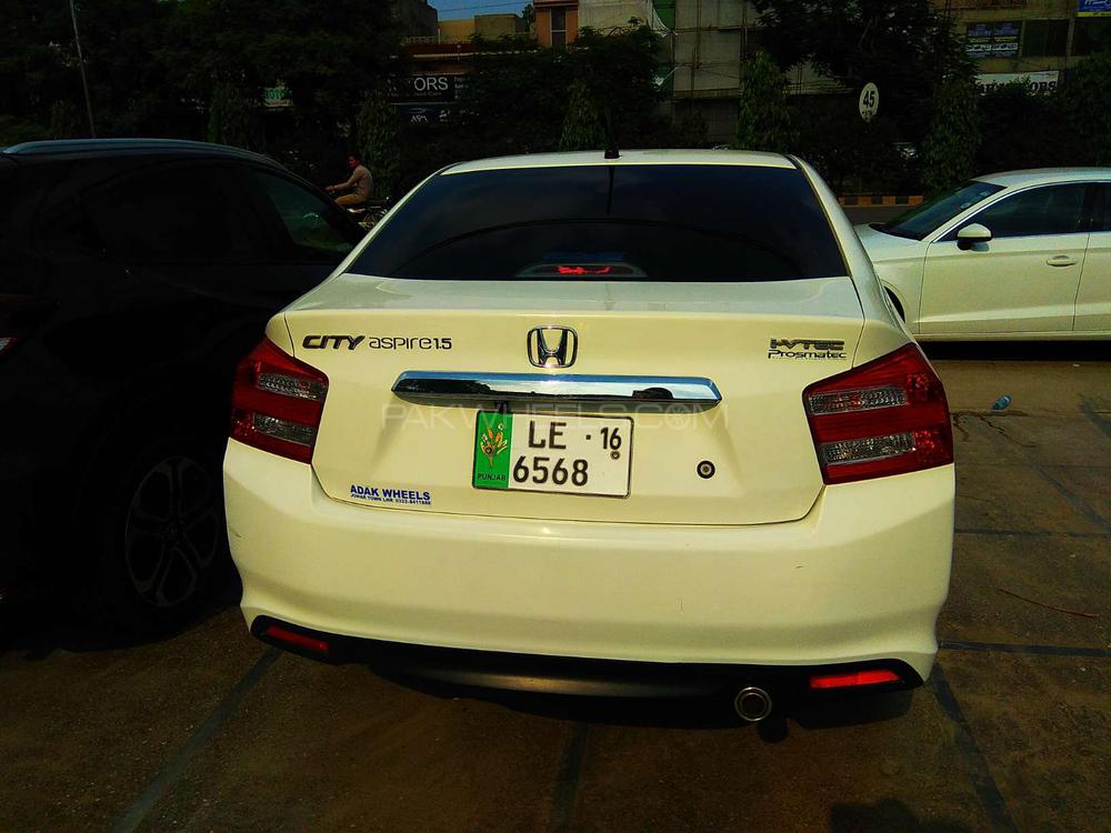 Honda City 2016 for Sale in Lahore Honda City 2016 for Sale in Lahore Image-8