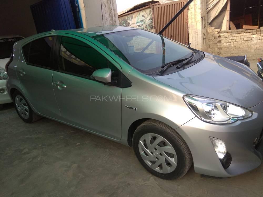 Toyota Aqua 2015 for Sale in Bahawalpur Toyota Aqua 2015 for Sale in Bahawalpur Image-2