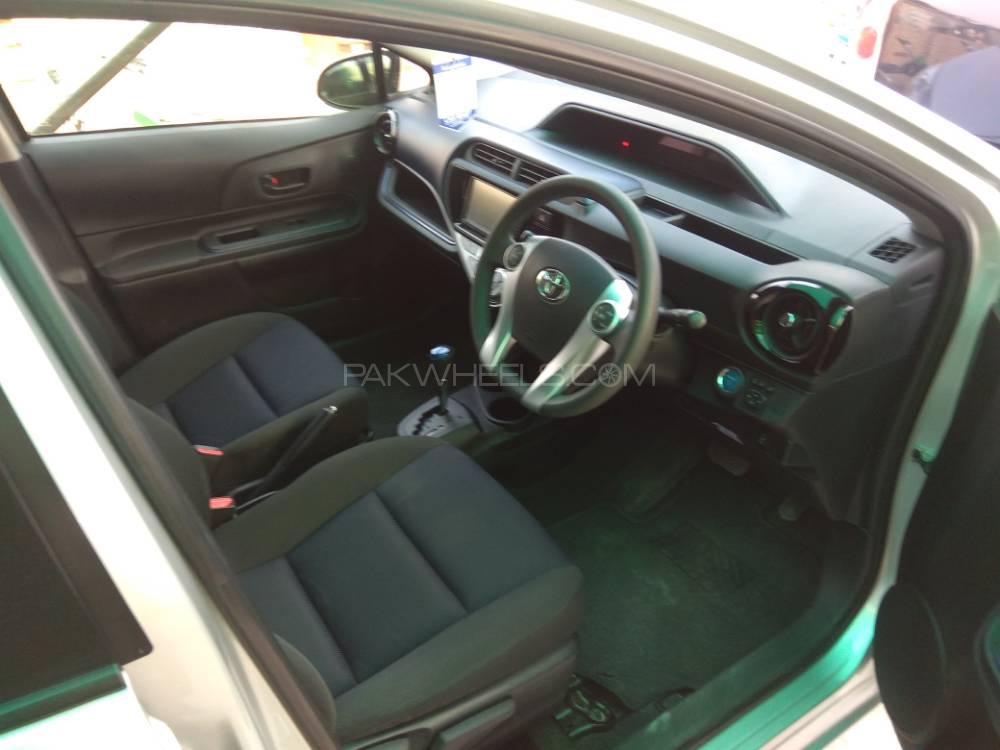 Toyota Aqua 2015 for Sale in Bahawalpur Toyota Aqua 2015 for Sale in Bahawalpur Image-4