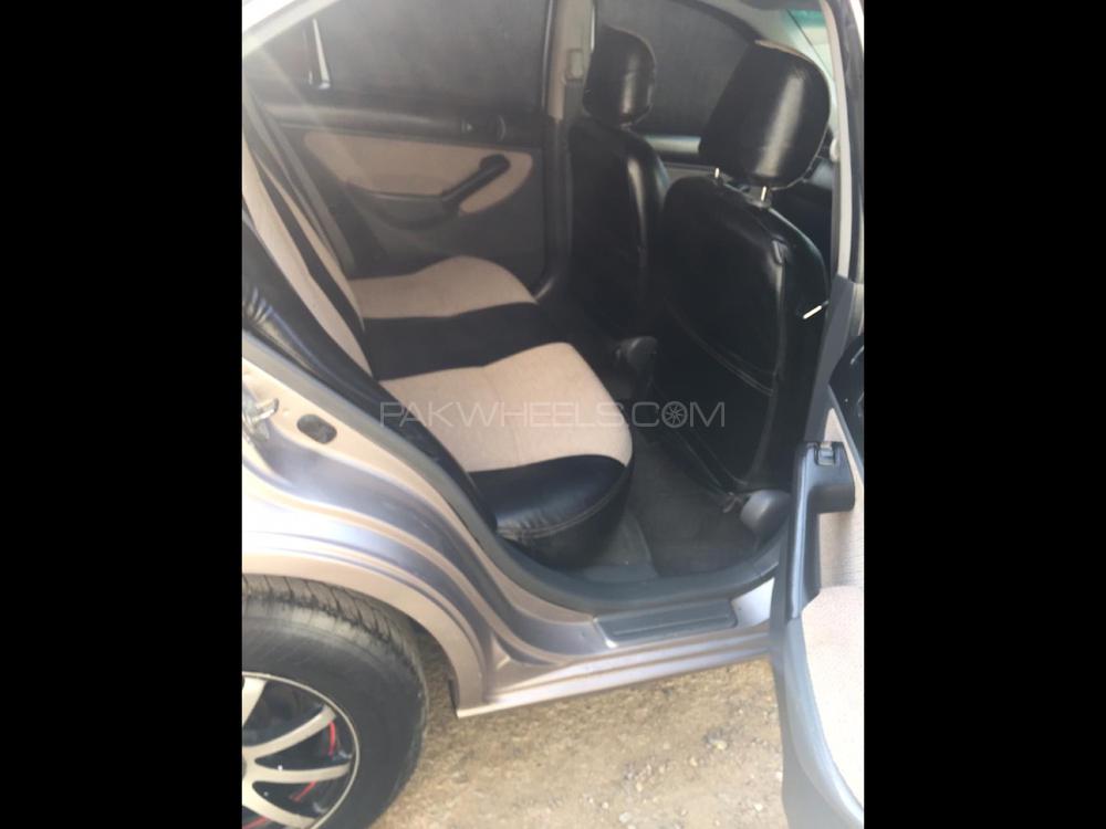 Honda Civic 2001 for Sale in Karachi Honda Civic 2001 for Sale in Karachi Image-12